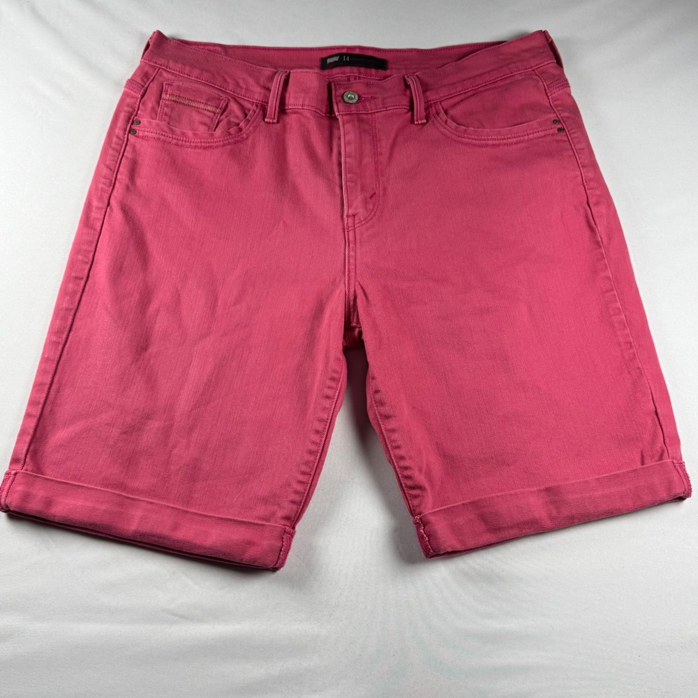 Levis Womens Pink Denim Bermuda Shorts Size 14 Cuffed Flap Pocket Stretch